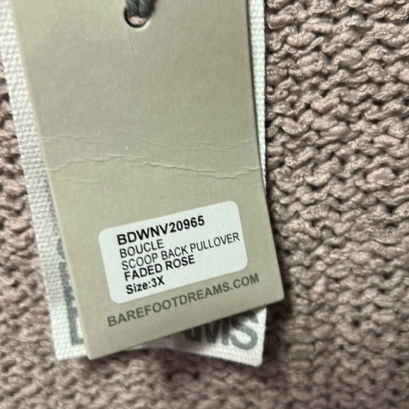 New Barefoot Dreams CozyChic Boucle scoop back Pullover faded Rose Size 3X - Picture 4 of 6